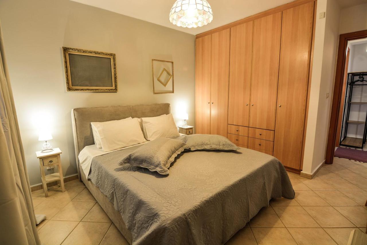 Theoni'S Apartments Xylokastro Luaran gambar