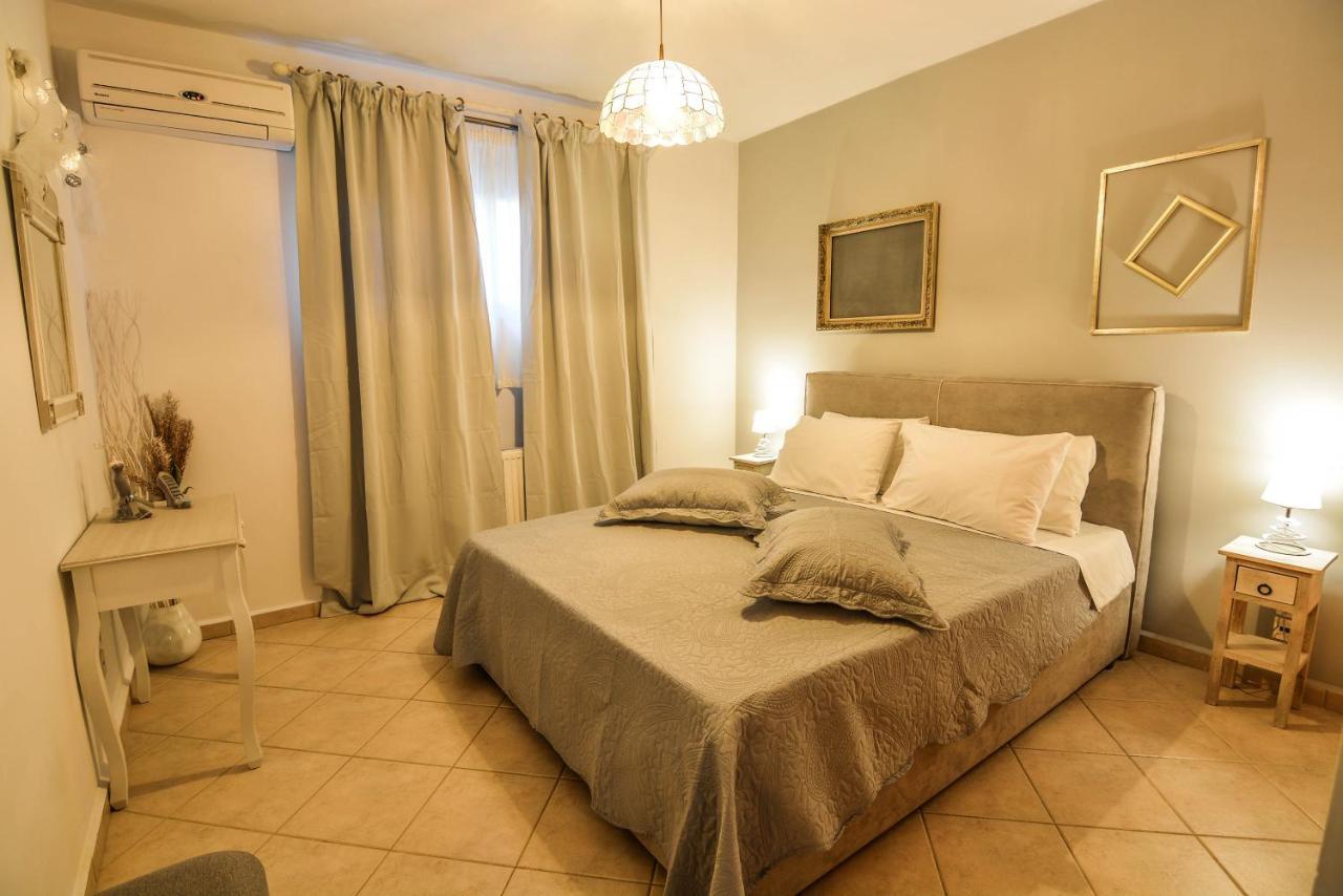 Theoni'S Apartments Xylokastro Luaran gambar
