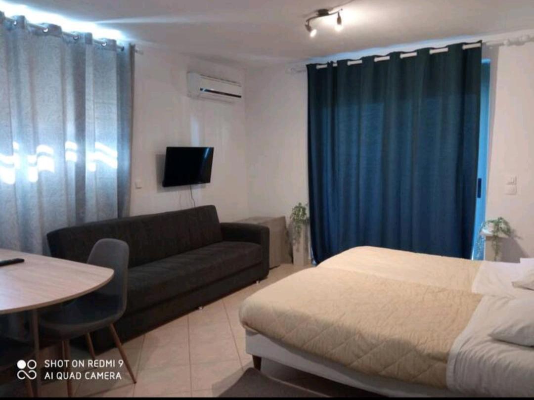 Theoni'S Apartments Xylokastro Luaran gambar