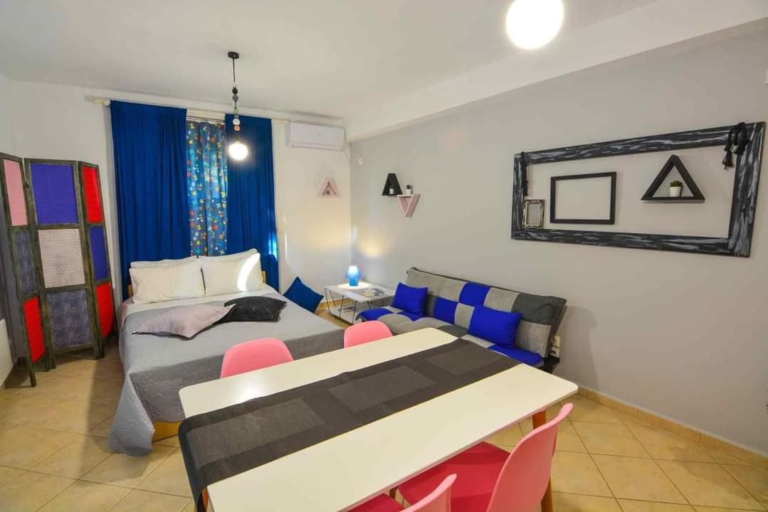 Theoni'S Apartments Xylokastro Luaran gambar