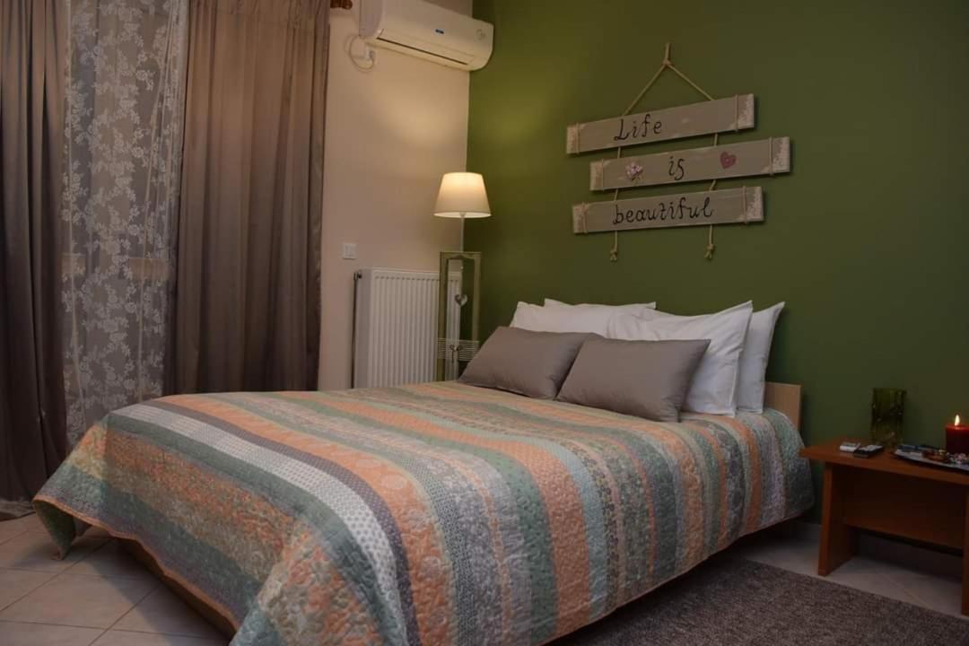 Theoni'S Apartments Xylokastro Luaran gambar