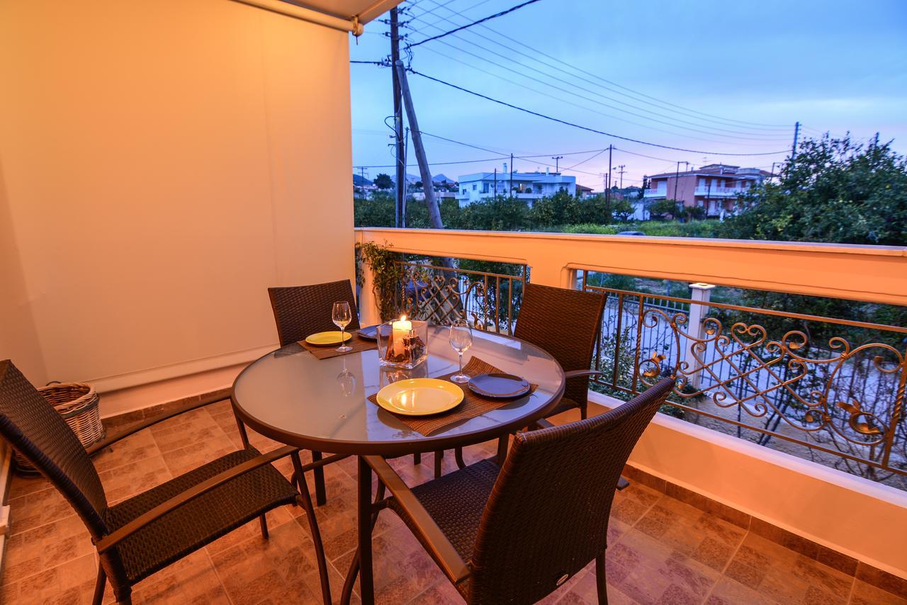 Theoni'S Apartments Xylokastro Luaran gambar